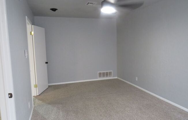 3 beds, 1 bath, $1,200