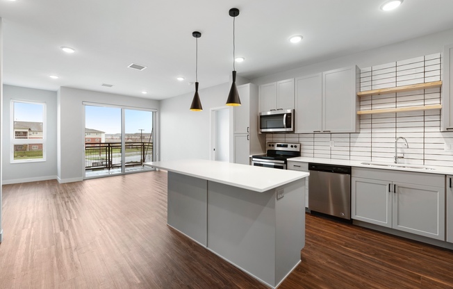 2 beds, 2 baths, 1,089 sqft, $1,500, Unit 308