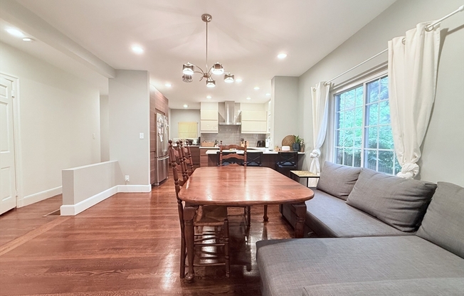 43 GARDNER RD