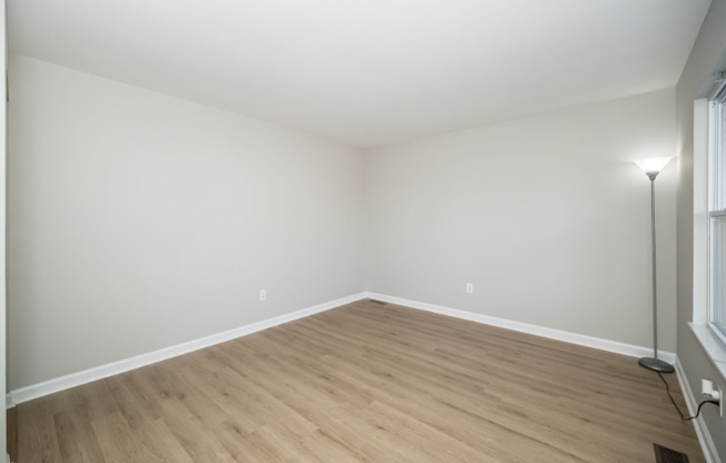 3282 MALINDA CT