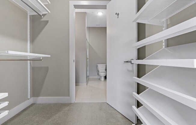 1 bed, 2 baths, 810 sqft, $3,400, Unit 503