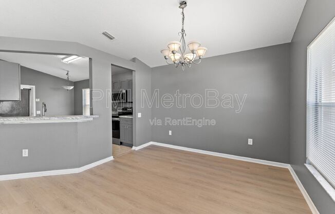 1010 SUMMER BREEZE DR