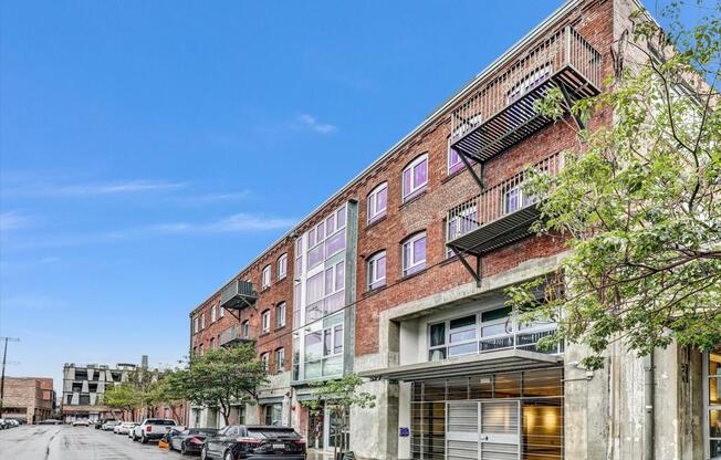 2 beds, 1.5 baths, 1,340 sqft, $4,700, Unit 110