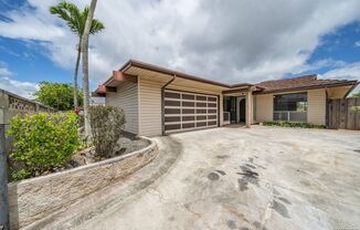 Fully remodeled 3BR/2BA/2CarGarage Single Family in Central Mililani