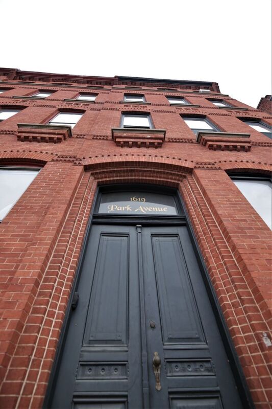 1619 Park Ave
