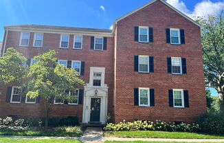 Alexandria/Belle View - 6510 Potomac Ave C2 - $1,995.00
