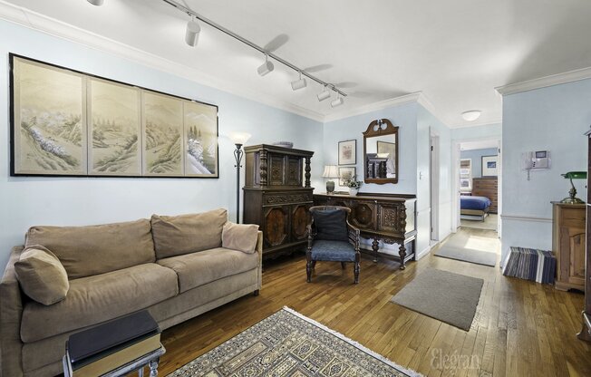 77 HORATIO ST