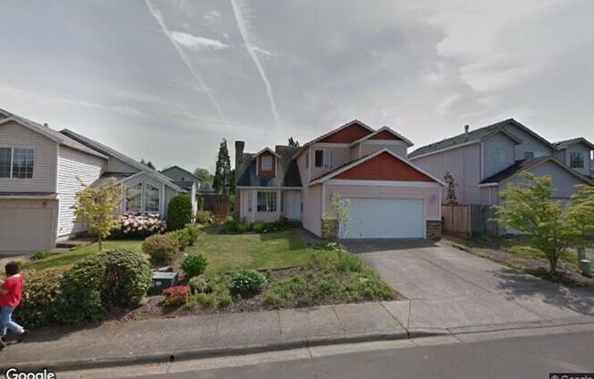 4 bedroom, 3 bathroom Home in Bull Mountain Meadows Neighborhood, Tigard!