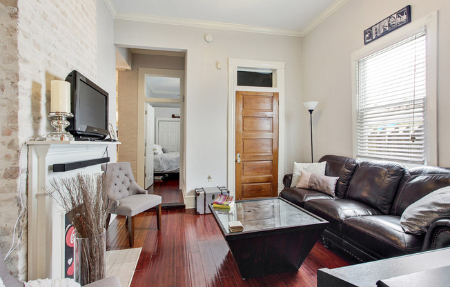 7916-18 Hickory