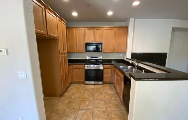 Move in by 01/15/2026 and Get $300 Off the First Month of Rent