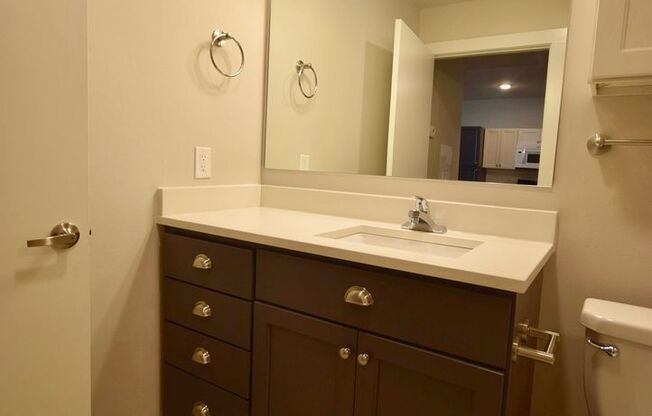 1 bed, 1 bath, 662 sqft, $1,075, Unit 113