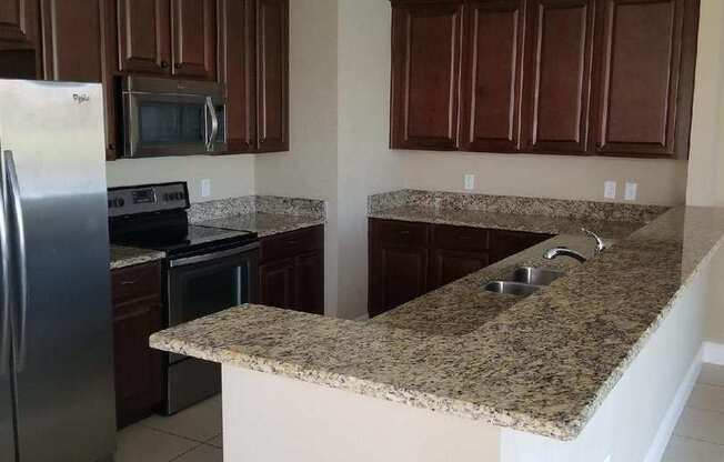 3 Bed 2.5 Bath Townhouse