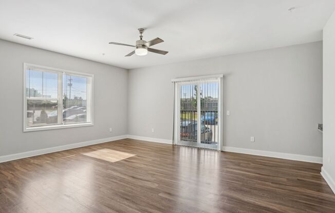 2 beds, 2 baths, 1,316 sqft, $1,499, Unit 600 - 3N