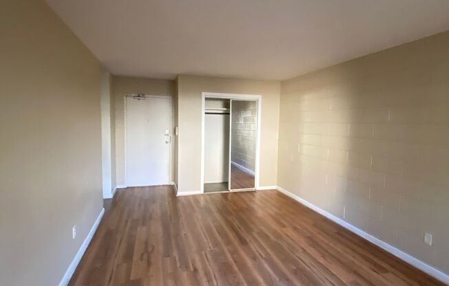 Studio, 1 bath, $899, Unit 3611-012