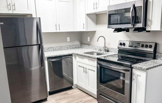 2 beds, 1 bath, 1,000 sqft, $1,399, Unit 6021-D