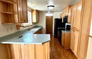 3 beds, 2 baths, $2,495