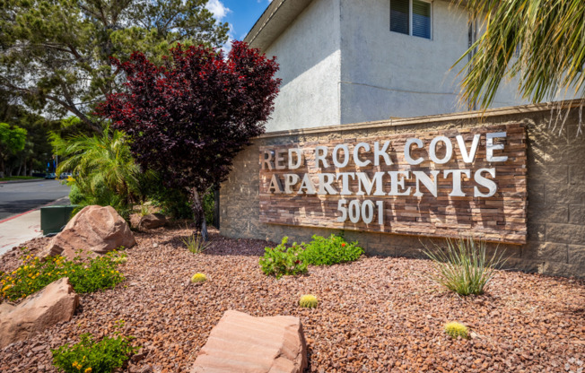 Red Rock Cove-Newly Renovated Apartment Homes