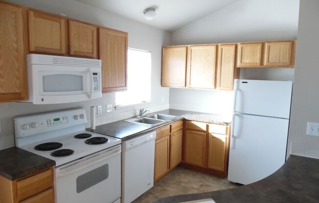 647 Mitchell St Unit A2