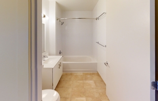 1 bed, 1 bath, 700 sqft, $2,475, Unit 615