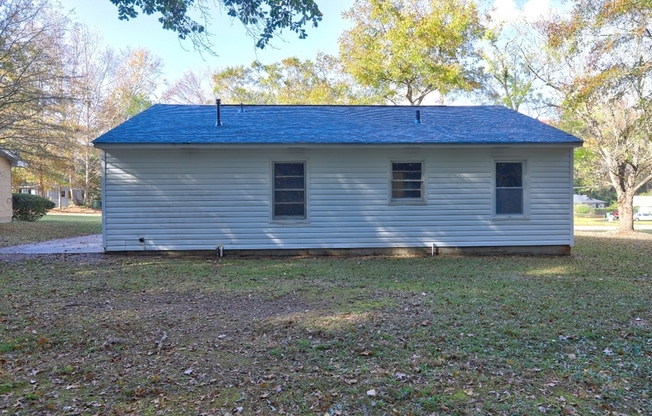 1123 GEORGE CIR