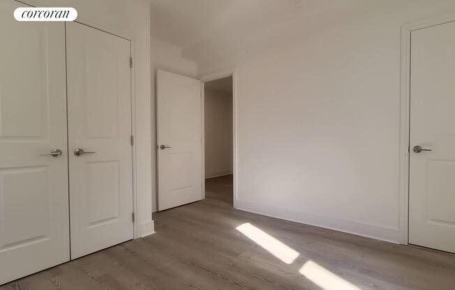 2 beds, 2 baths, $6,850, Unit 14R