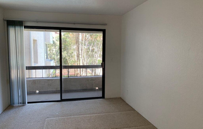 1 bed, 1 bath, $2,325