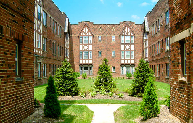 Welcome to Essex-Morley & Barclay Apartments