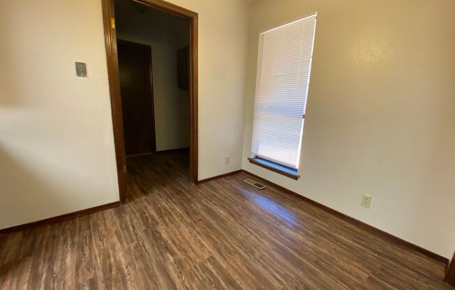 2 beds, 2 baths, $1,195