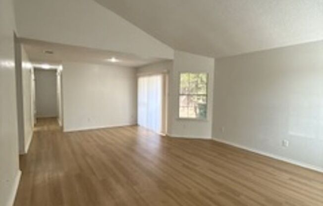 3 beds, 2 baths, 1,147 sqft, $1,795, Unit 11615A