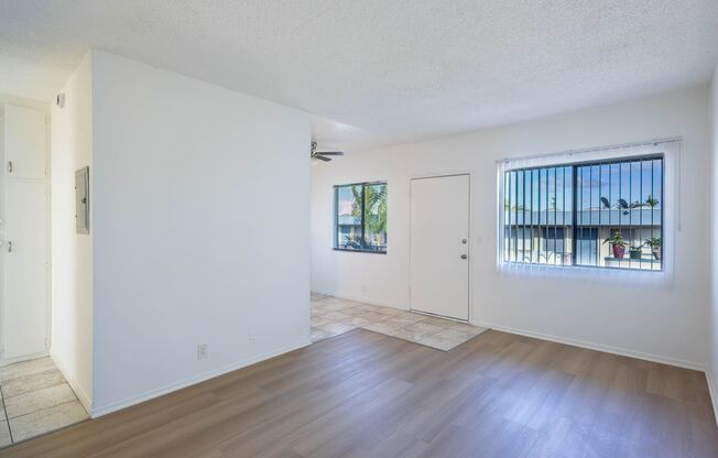 Acacia Ave 11941  (Concordia Apts)