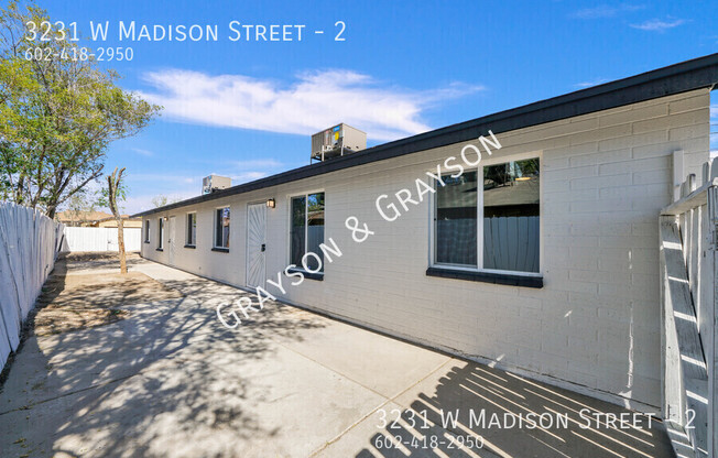 3231 W MADISON ST