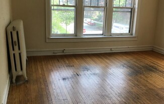 Studio, 1 bath, $800, Unit 301