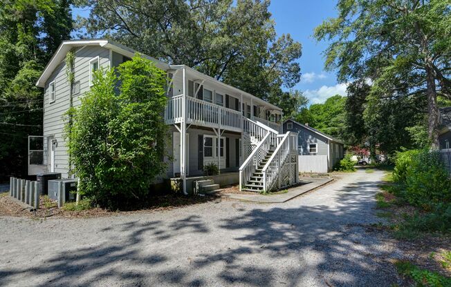 Just 8 Minutes from USC – Charming 2 Bedroom Home with Covered Front Porch!