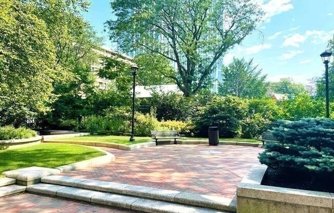 1 bed, 1 bath, 947 sqft, $3,300, Unit 12F