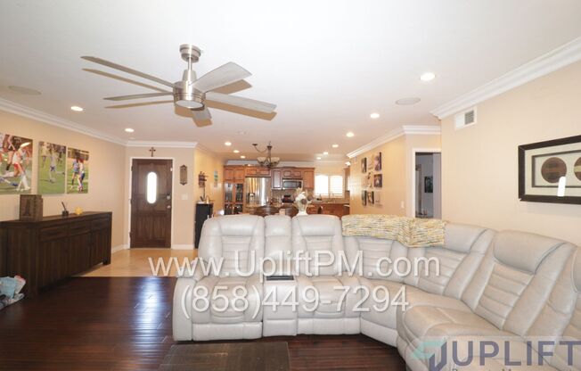 4 Bed 2 Bath Home With Fenced Backyard