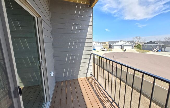 2 beds, 1 bath, 1,090 sqft, $1,230, Unit 3500 206