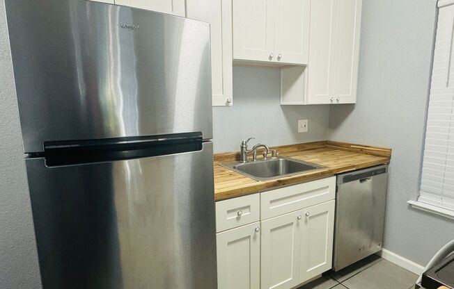 1 bed, 1 bath, $1,550, Unit #53