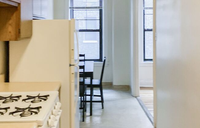 Studio, 1 bath, 478 sqft, $1,635, Unit 540-4C