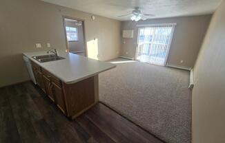 4121 W NEWCOMB DR