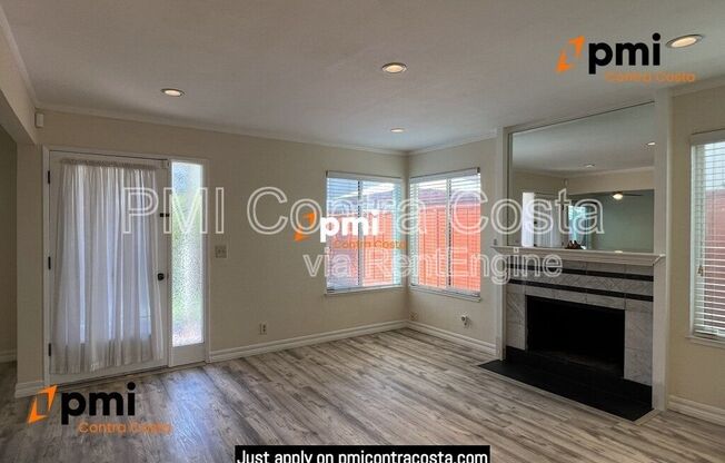 2870 THERESA CT