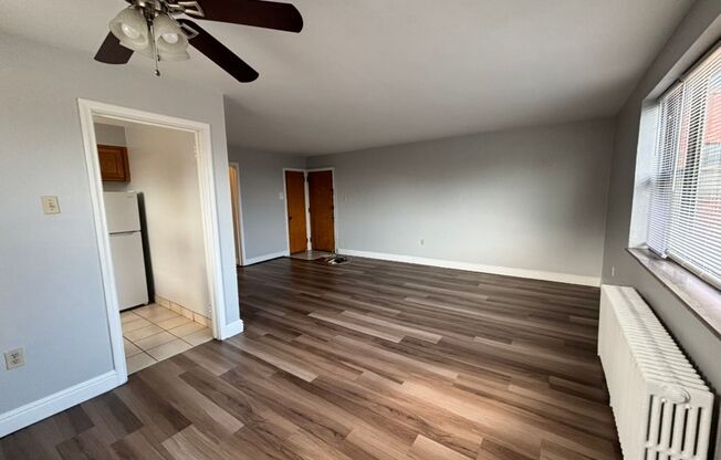 3 beds, 1 bath, 1,000 sqft, $1,995, Unit 6224 Fifth Ave. #316F