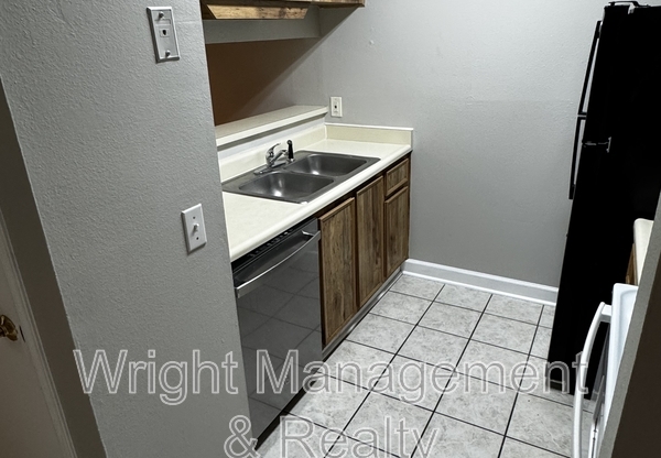 14403 HANGING MOSS CIR