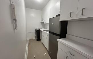 Studio, 1 bath, $2,095, Unit 606