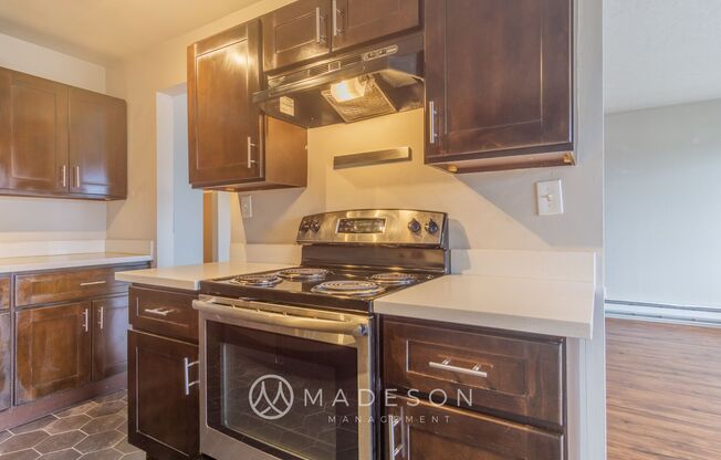 1 bed, 1 bath, 720 sqft, $1,895, Unit 305