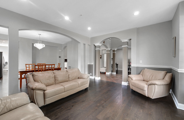 1344 ESSEX DR