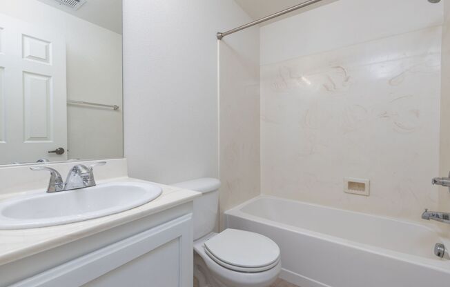 2 beds, 2 baths, $1,550