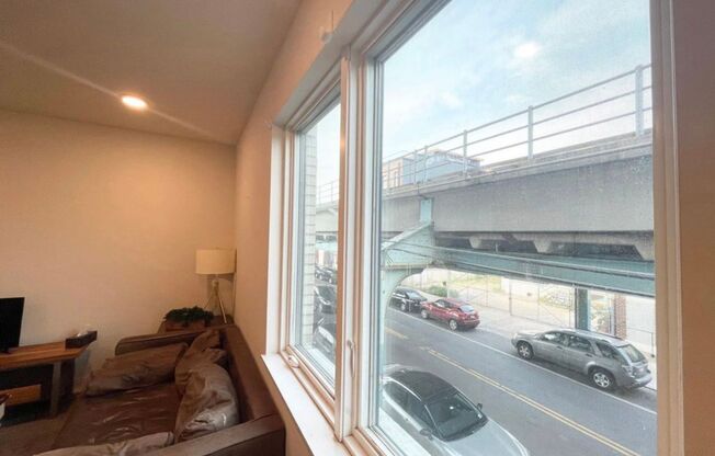 1 bed, 1 bath, 750 sqft, $1,600, Unit Unit 3