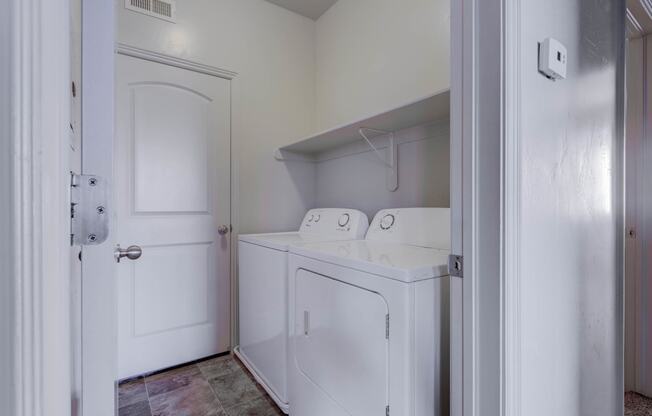laundry room entry