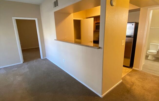 2 beds, 2 baths, $1,525