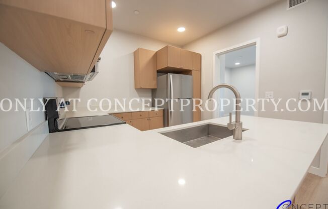 2 beds, 2 baths, 800 sqft, $2,299, Unit 1-208